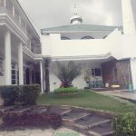 Villa DN Cipanas Puncak 3 Kamar Kolam Renang Pribadi Dekat Taman Bunga